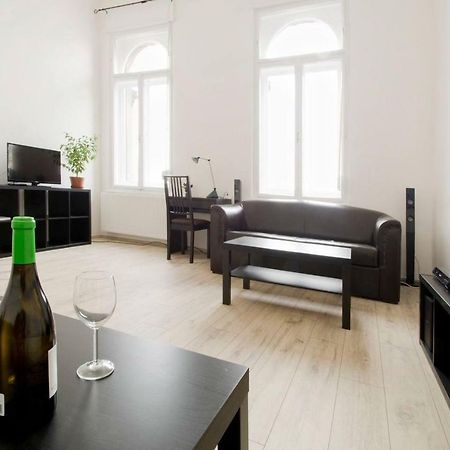 Apartment Andrassy Budapest Eksteriør bilde