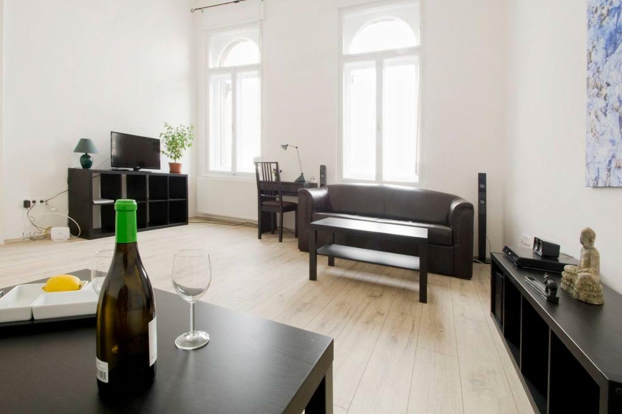 Apartment Andrassy Budapest Eksteriør bilde